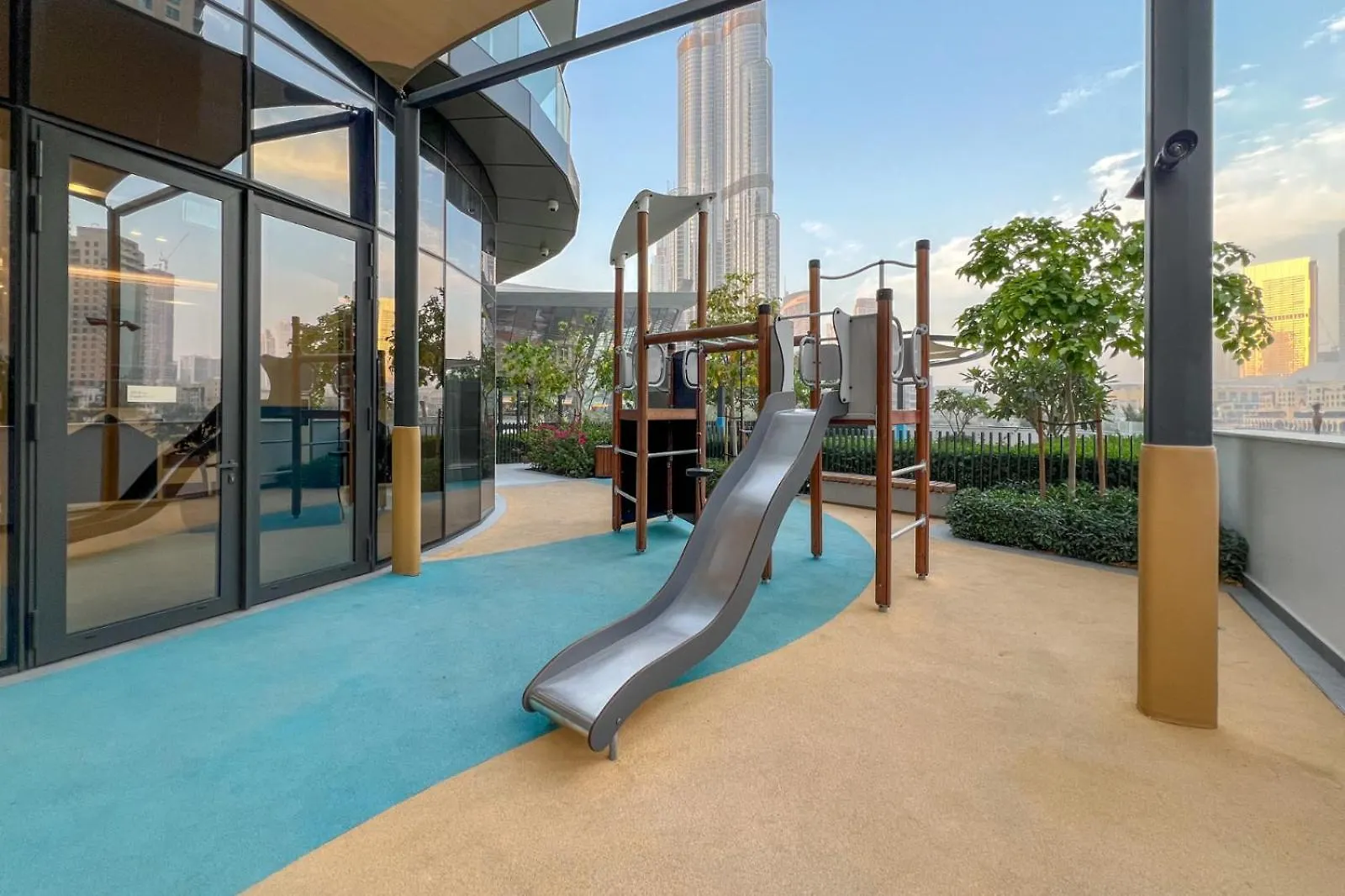 Skyline View, Stay High Rise Luxury Next To Burj Dubai 0*,