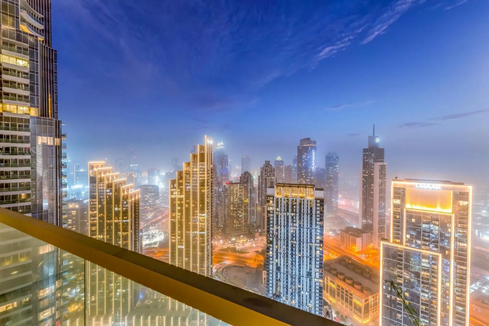 Skyline View, Stay High Rise Luxury Next To Burj Dubaj Spojené arabské emiráty